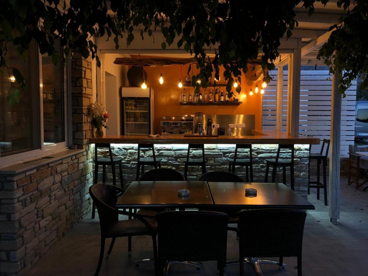 Deep Blue Rooms & Apartments Mylopotas Bagian luar foto