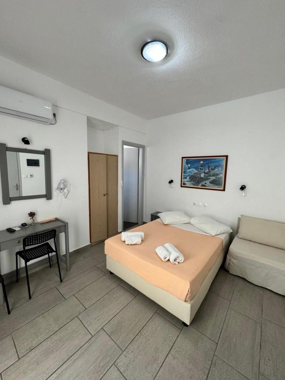 Deep Blue Rooms & Apartments Mylopotas Bagian luar foto