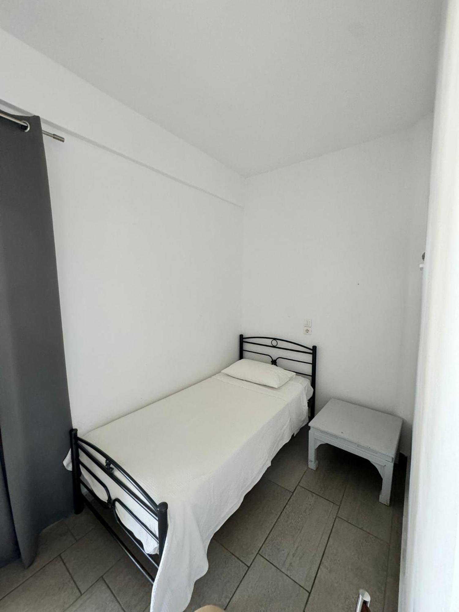 Deep Blue Rooms & Apartments Mylopotas Bagian luar foto